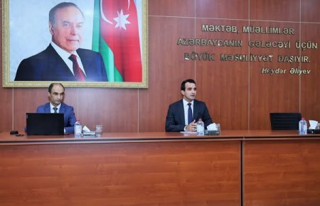 İlk dəfə pedaqoji fəaliyyətə başlayan müəllimlərlə görüş keçirilib