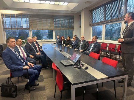 Azərbaycan Səhiyyə Nazirliyinin nümayəndə heyəti Latviyanın tibb müəssisələri və universitetlərinin fəaliyyəti ilə tanış olub