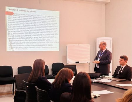 Təhsil işçiləri üçün təlimlər davam edir