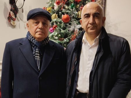 KOLLEKTİVİN ÇOX İSTƏDİYİ JURNALİST