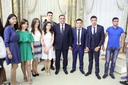 FƏDAKAR ALİM ÖMRÜ