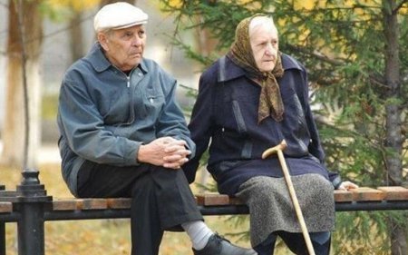 Azərbaycanda yaşı 100 və daha yuxarı olan nə qədər pensiyaçı var?