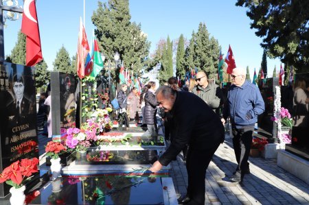 FƏDAKAR ALİM ÖMRÜ