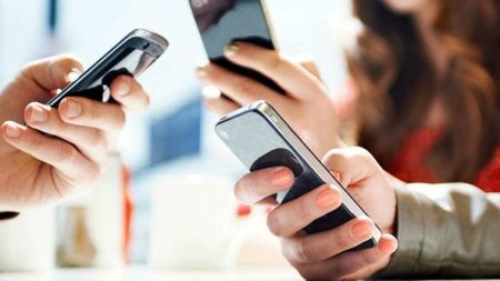 Qazaxıstanda uşaq və yeniyetmələrə qadağa