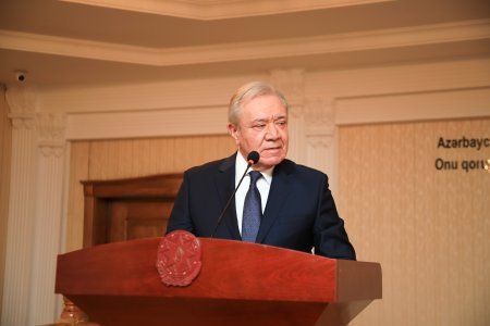 AMEA-nın müxbir üzvü, professor İbrahim Cəfərovun 70 illik yubileyi keçirilib