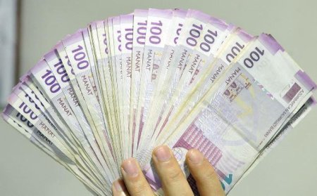 İnternetdə fahişəliklə məşğul olmağa açıq çağırış edənlər cərimələnəcək