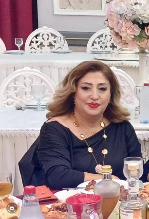 ÖMRÜMÜZÜN BƏZƏYİSƏN, GÜLÜSƏN… - FOTOLAR