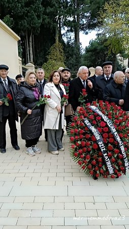 ÖMRÜMÜZÜN BƏZƏYİSƏN, GÜLÜSƏN… - FOTOLAR