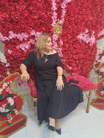 ÖMRÜMÜZÜN BƏZƏYİSƏN, GÜLÜSƏN… - FOTOLAR