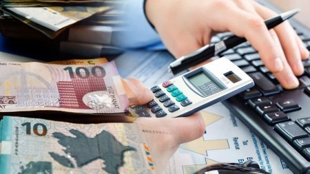 Maaşla bağlı qərardan sonra nə dəyişəcək? - Azərbaycanda ilk