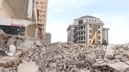 Apreldə bu ərzidəki binalar söküləcək - Plana düşdü