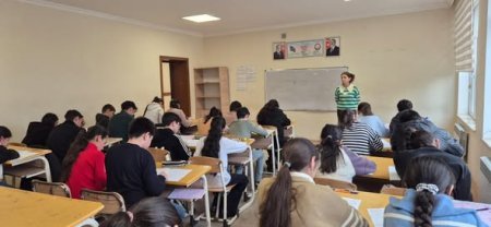 Fənn olimpiadalarının yarımfinal turu keçirilib