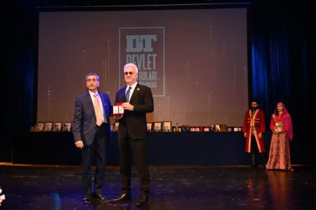 10 mart – Milli Teatr Günü münasibətilə Azərbaycan Dövlət Akademik Milli Dram Teatrında keçirilən təntənəli tədbirdə bir sıra sənət xadimləri təltif olunub