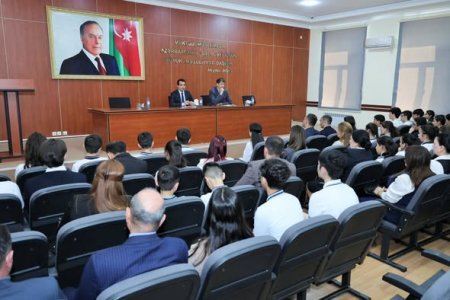 Respublika Fənn Olimpiadalarının finalçıları ilə görüş keçirilib