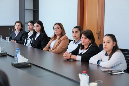 “Ən yaxşı təqdimat” müsabiqəsinin finalçıları ilə görüş