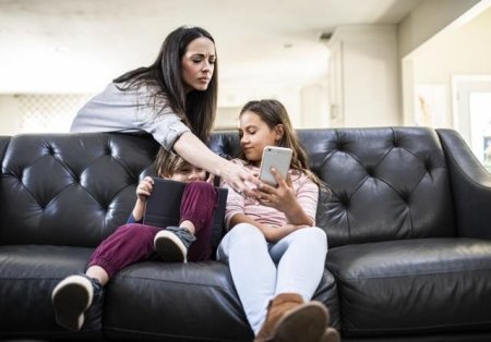 Gizli, yoxsa razılaşdırılmış nəzarət? - Uşaq hiss etməlidir ki...