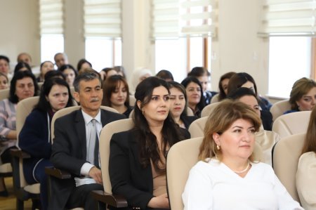 Bitki mühafizəsi sahəsinin tanınmış alimi Elçin Xəlilovun yubiley tədbiri keçirilib