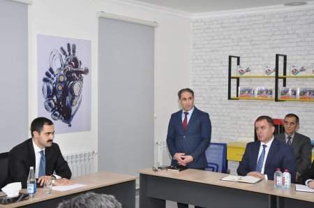 Nazir müavini Şamaxıda müəllim və valideynlərlə görüşdü - Fotolar