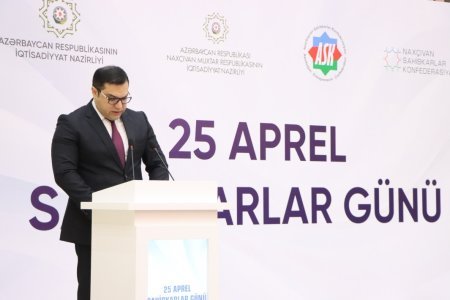 Naxçıvan Sarayında Sahibkarlar Gününə həsr olunmuş tədbir keçirilib