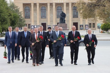 Naxçıvan Sarayında Sahibkarlar Gününə həsr olunmuş tədbir keçirilib