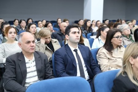 Rəqəmsal bacarıqlar” layihəsi üzrə tədris aparan müəllimlərlə görüş keçirilib