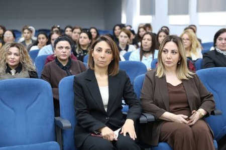 Rəqəmsal bacarıqlar” layihəsi üzrə tədris aparan müəllimlərlə görüş keçirilib