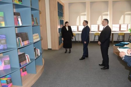 Təhsil Sisteminin İnformasiyalaşdırılması İdarəsinin rəhbəri Vüsal Xanlarov Şuşa şəhər 1 nömrəli tam orta ümumtəhsil məktəbində olub
