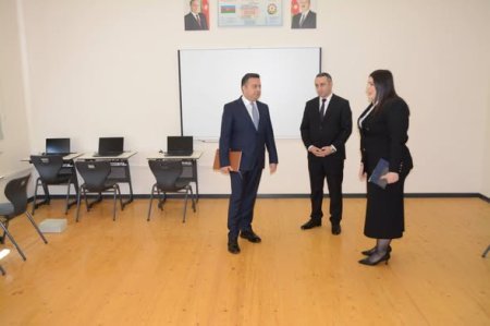 Təhsil Sisteminin İnformasiyalaşdırılması İdarəsinin rəhbəri Vüsal Xanlarov Şuşa şəhər 1 nömrəli tam orta ümumtəhsil məktəbində olub