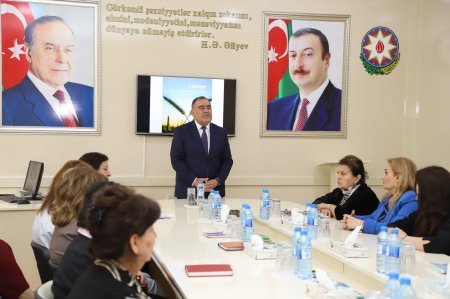 Bitki Mühafizə və Texniki Bitkilər ETİ-də “12 May – Beynəlxalq Bitki Sağlamlığı Günü” münasibətilə tədbir keçirilib