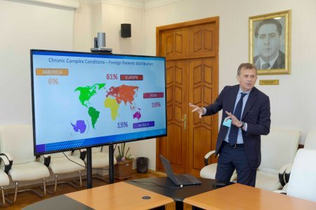 Vatikanın “Bambino Gesu” pediatrik xəstəxanasının nümayəndə heyəti Azərbaycan Tibb Universitetində olub