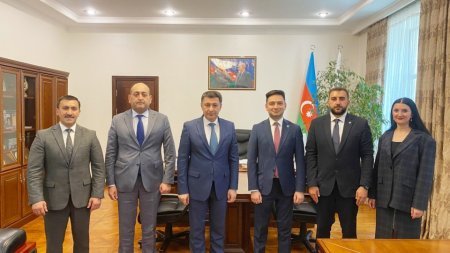 Azərbaycan Tibb Universitetində kamandan oxatma idman növünün inkişafı və perspektivləri müzakirə olunub