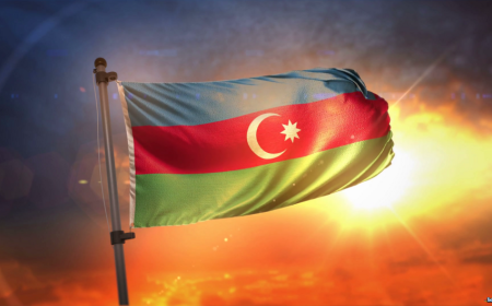 Bu gün Azərbaycanda Müstəqillik Günüdür