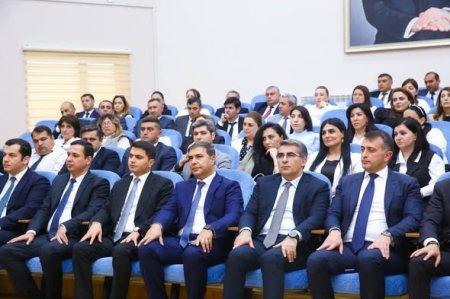 Təhsil Plus kartlarının ölkə üzrə ilk kütləvi təqdimatı Gəncə-Daşkəsən Regional Təhsil İdarəsində həyata keçirilib