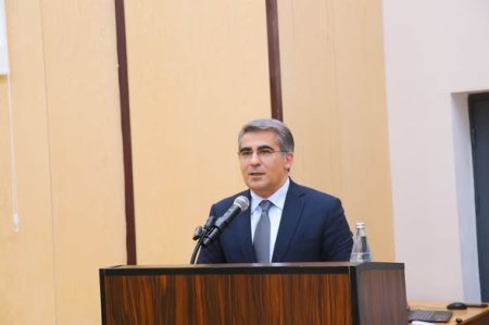 Təhsil Plus kartlarının ölkə üzrə ilk kütləvi təqdimatı Gəncə-Daşkəsən Regional Təhsil İdarəsində həyata keçirilib