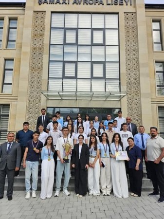 “Şəhərsalma və Memarlıq İli"nə həsr olunmuş intellektual məktəb çempionatının zona mərhələsi keçirilib