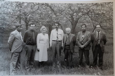 ƏSL MÜƏLLM və yaxud QƏLBLƏRƏ İŞIQ PAYLAYAN INSAN - FOTO