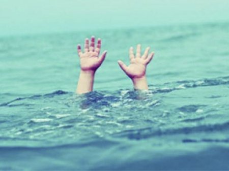 Şüvəlanda batan 19 yaşlı qızın axtarışları davam edir