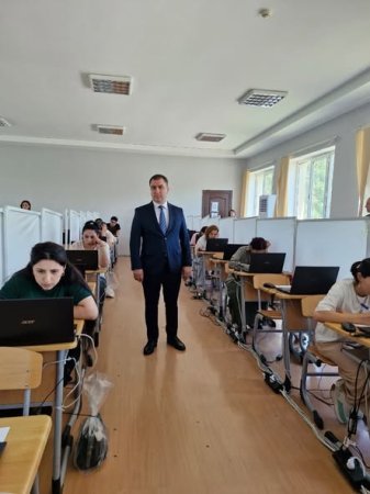 Müəllimlərin işə qəbulu üzrə müsabiqənin test imtahanı mərhələsinə başlanılıb
