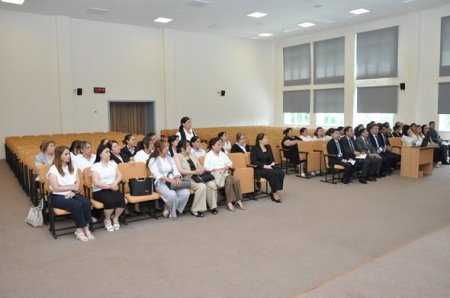Məktəbəqədər təhsil müəssisələrinin müdirləri ilə görüş keçirilib