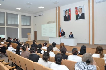 Məktəbəqədər təhsil müəssisələrinin müdirləri ilə görüş keçirilib