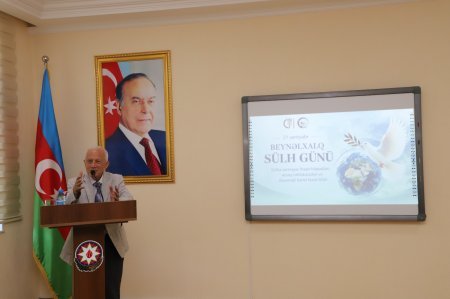 Bitki Mühafizə və Texniki Bitkilər Elmi-Tədqiqat İnstitutunda “Sülh Aylığı” çərçivəsində maarifləndirici tədbir keçirilib