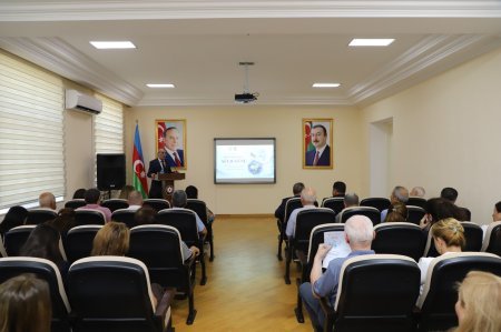 Bitki Mühafizə və Texniki Bitkilər Elmi-Tədqiqat İnstitutunda “Sülh Aylığı” çərçivəsində maarifləndirici tədbir keçirilib
