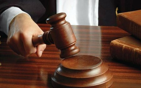 Ağcabədidə həyat yoldaşını balta ilə qətlə yetirən şəxsə hökm oxundu