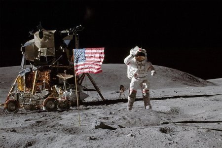 Aya gedən astronavtdan UFO-larla bağlı ŞOK İDDİA: Şeytanın göndərdiyi ruh...