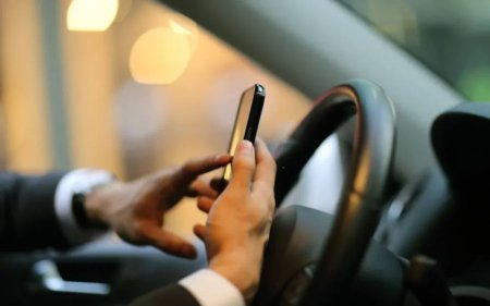 Telefondan istifadə edən sürücülər necə cərimələnəcək? - Ekspertdən açıqlama