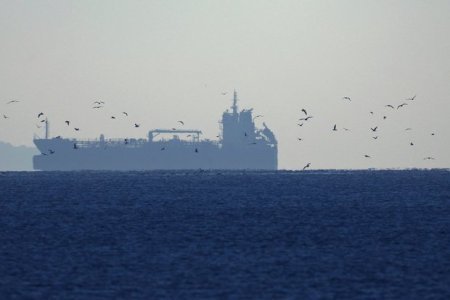 ABŞ-a Rusiya dizeli daşıyan tankerlər sanksiyalı çıxdı - Tramp çətin vəziyyətdə